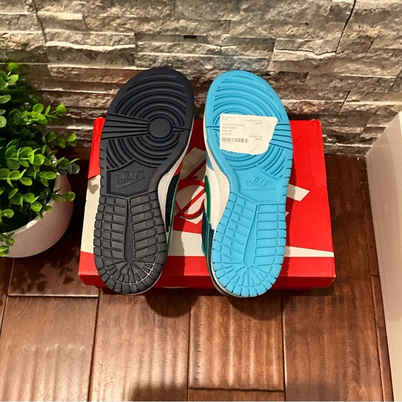 Nike dunks - Picture 3 of 6